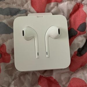 Authentic IPhone EarPods